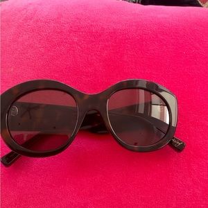 Elizabeth and James Berkeley sunglasses